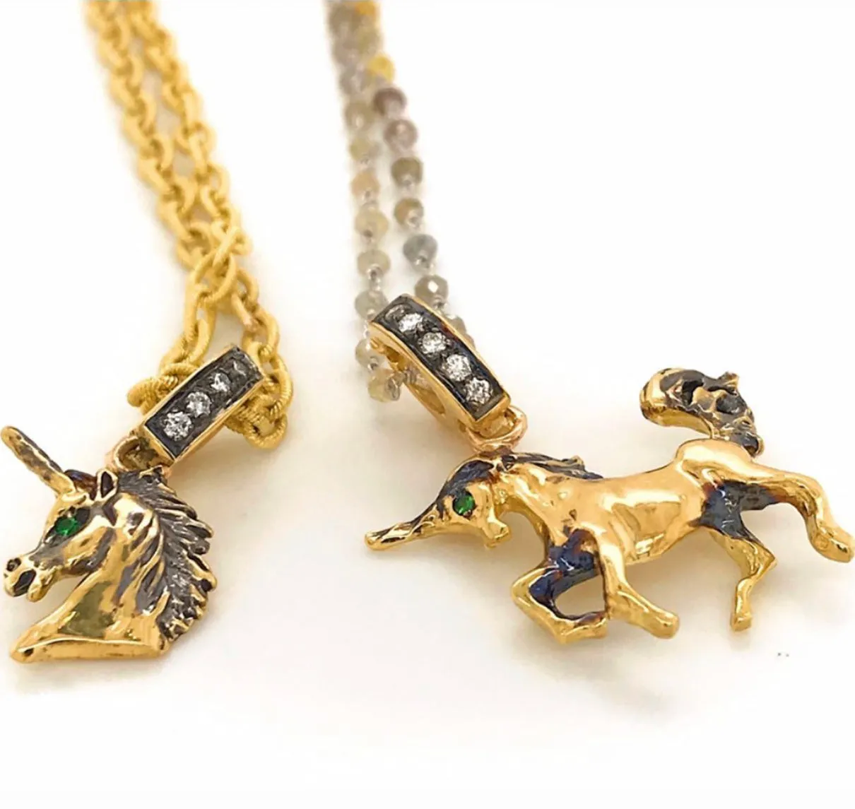 18kt Gold Unicorn Head Charm