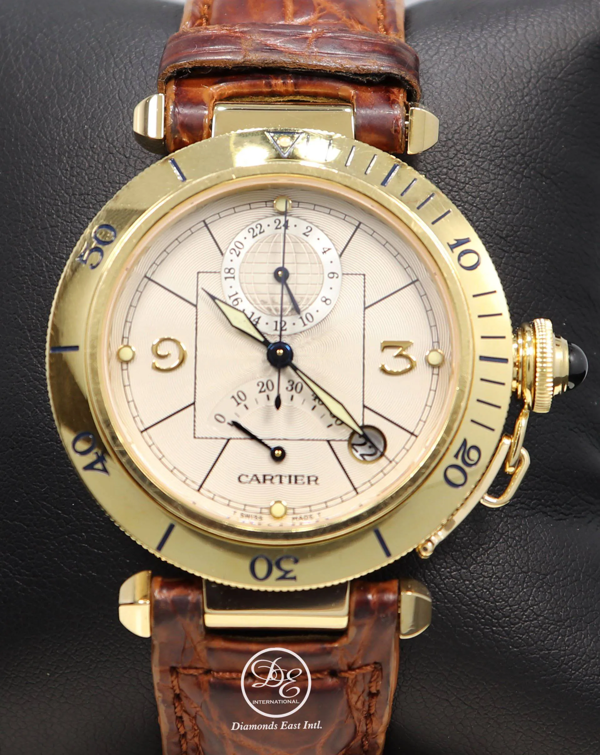 Cartier Pasha Seatimer Dual Time GMT Power Reserve W3014456 2395 18K Yellow Gold