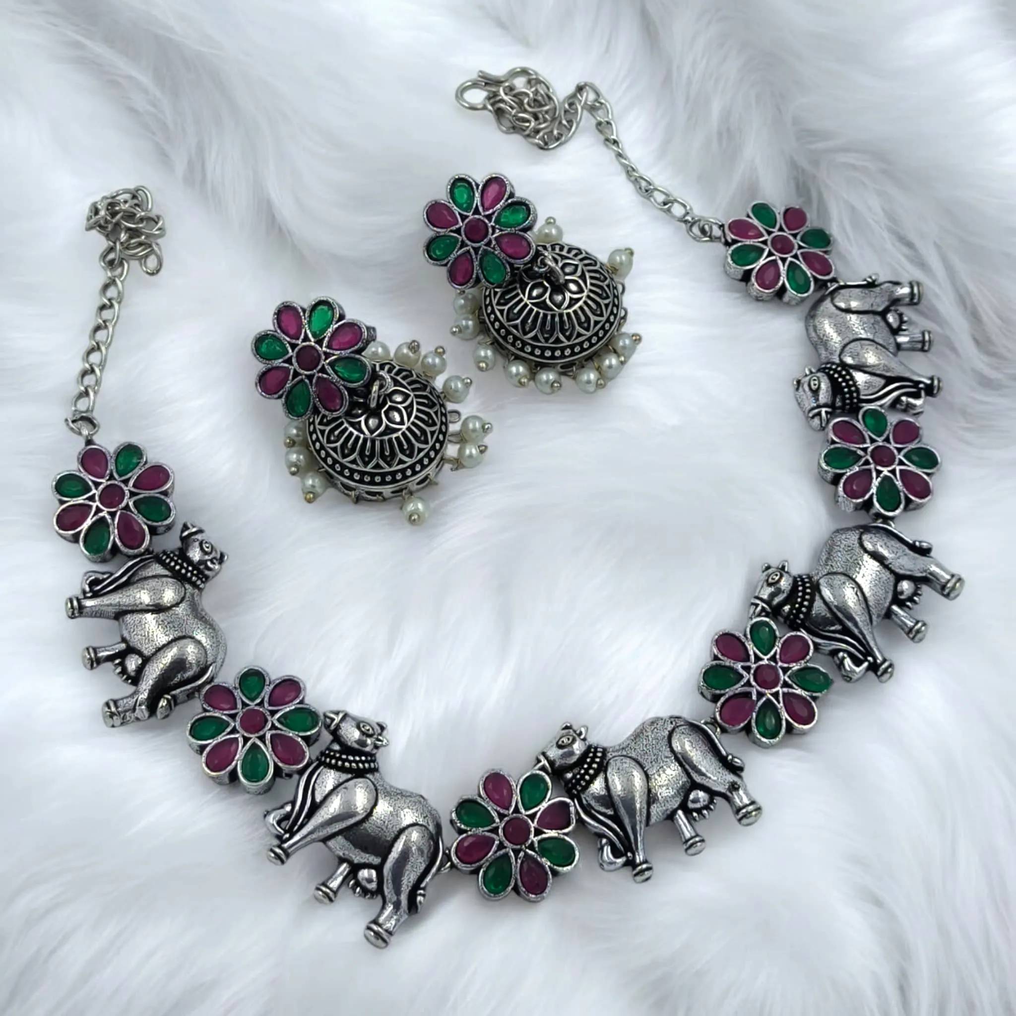 Nandi Floral Oxidized Necklace Set, Green / Pink