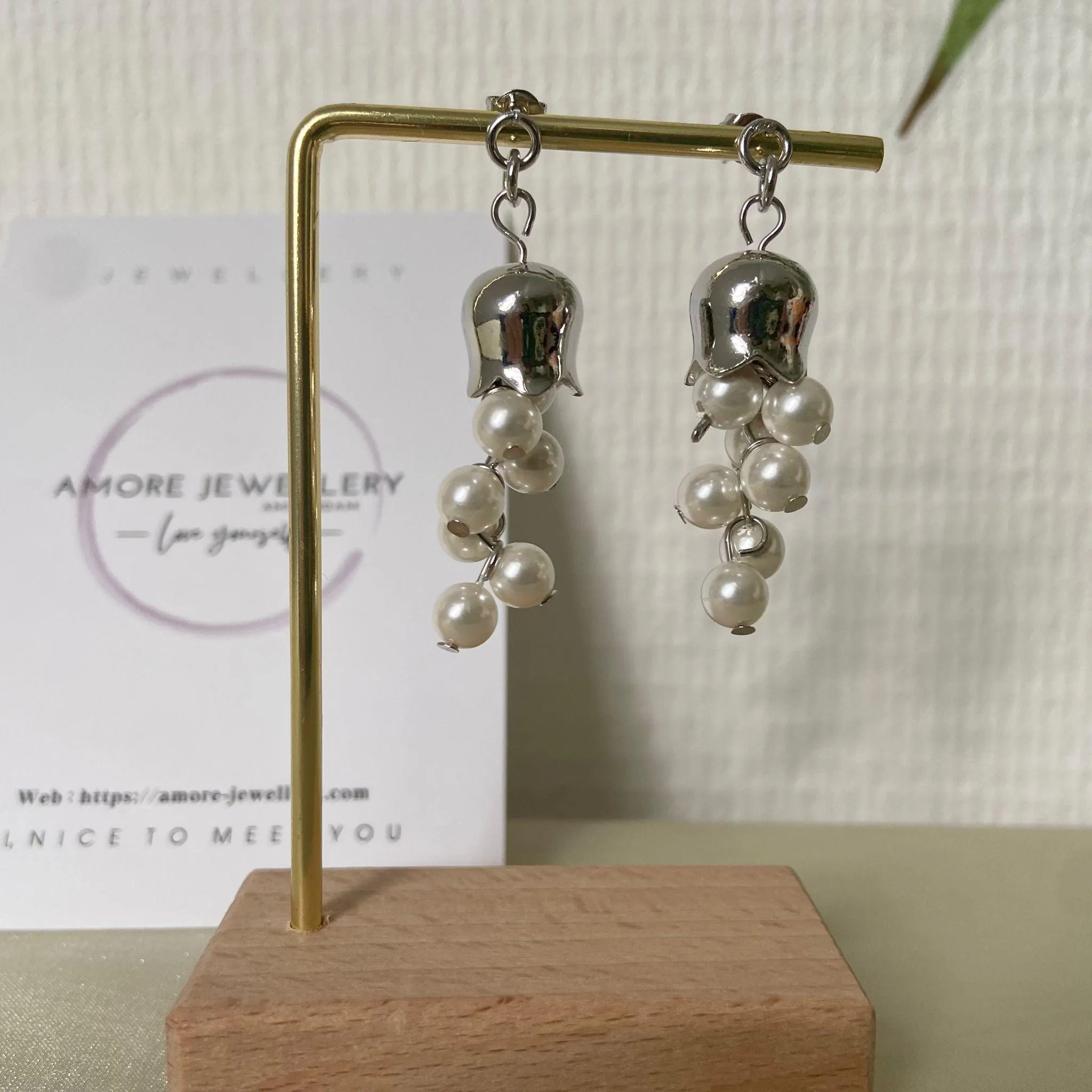 Pearl Drops Earrings