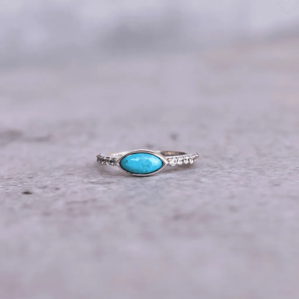 Subtle Elegance - Turquoise Ring