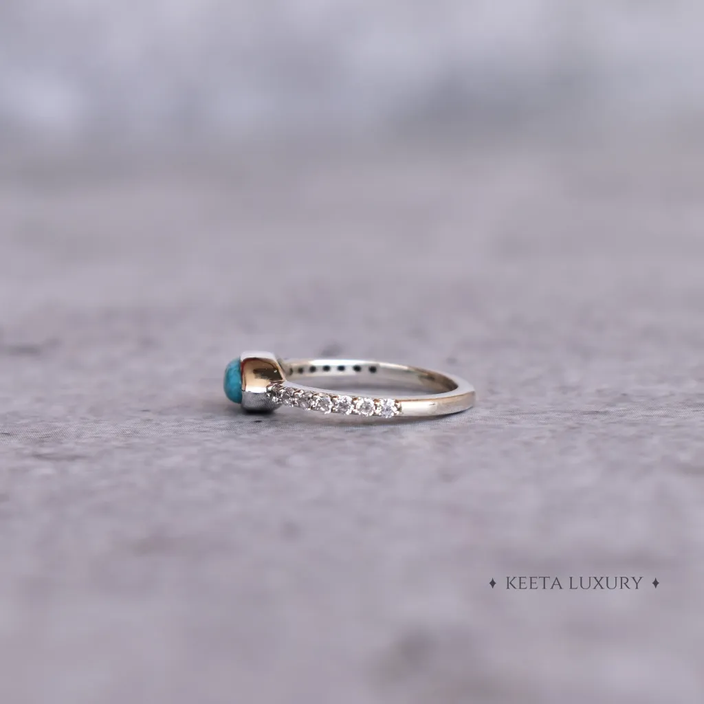 Subtle Elegance - Turquoise Ring